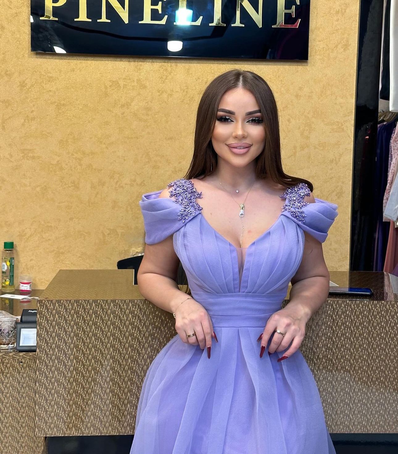 ROCHIE TAMSAL