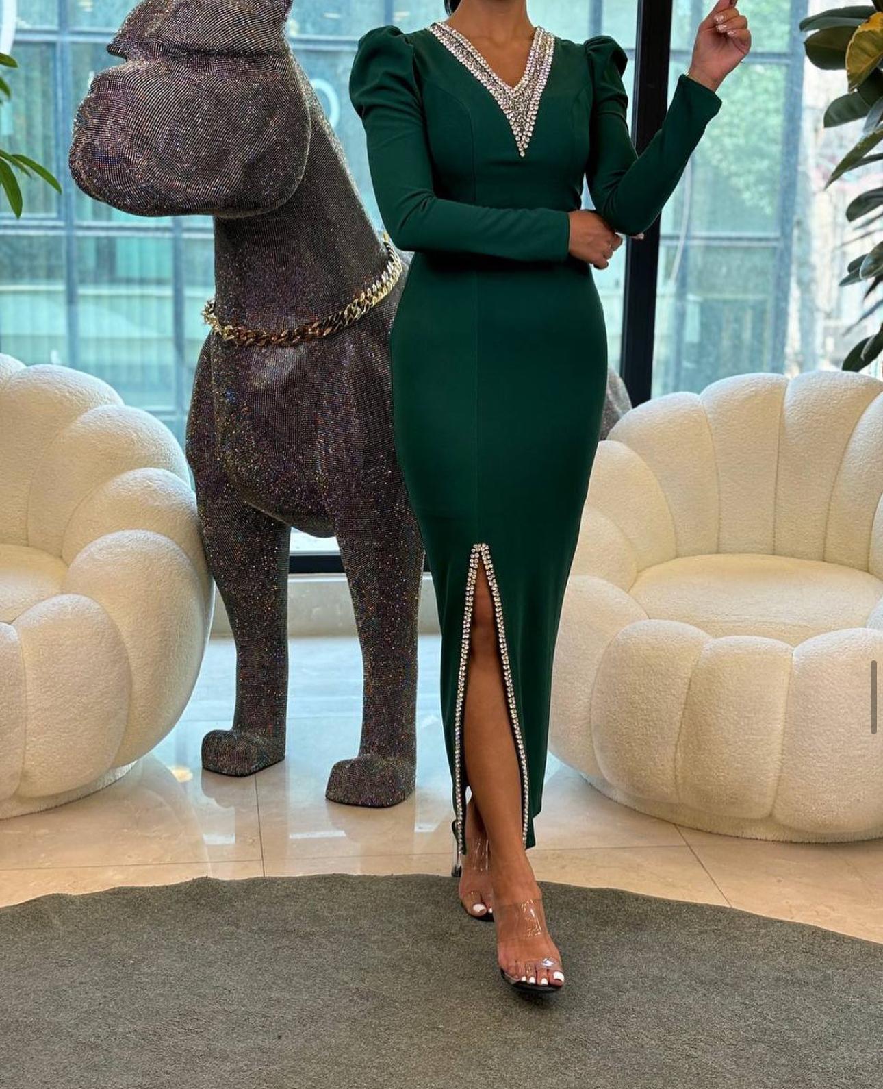 ROCHIE SUTI